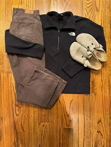 Men's North Face Quarter Zip under $80!! #clothes #fashion Black Quarter Zip Outfit, North Face Fleece Outfit, Quarter Zip Outfit Men, Birkenstock Outfit Men, Quarter Zip Outfit, Northface Fleece, North Face Quarter Zip, Fleece Outfit, Birkenstock Outfit