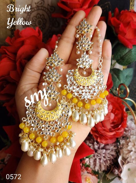 Yellow Jhumka, Desi Jewelry, Meenakari Earrings, Wedding Jewelry Sets Bridal Jewellery, Morocco Style, Indian Jewelry Earrings, Indian Bridal Jewelry Sets, Africa Dress, Fancy Jewellery Designs