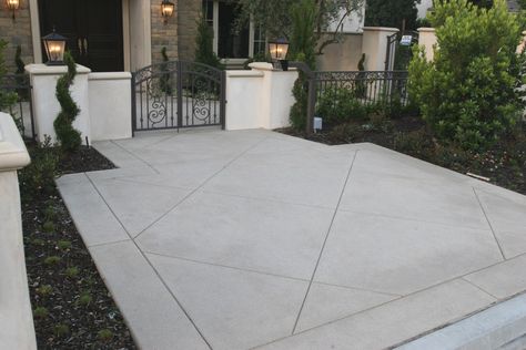 Cement Driveway Design, Patio Pattern Ideas, Sealed Concrete Patio, Modern Stamped Concrete Driveway, Scored Concrete Patio, Cement Driveway Ideas, Concrete Colors Outdoor, Stamped Concrete Driveway Ideas, Modern Stamped Concrete