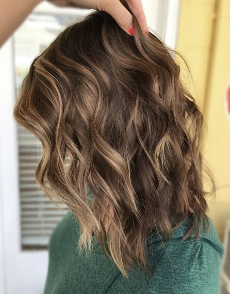 Brown Hair With Maple Highlights, Brown Hair With Golden Highlights Short, Shoulder Length Brown Hair Lowlights, Balayage Brunette Fall, Honey Partial Balayage, Med Length Highlighted Hair, Long Hair Partial Highlights, Going From Dark To Light Hair Highlights, Full Balayage Brown Hair