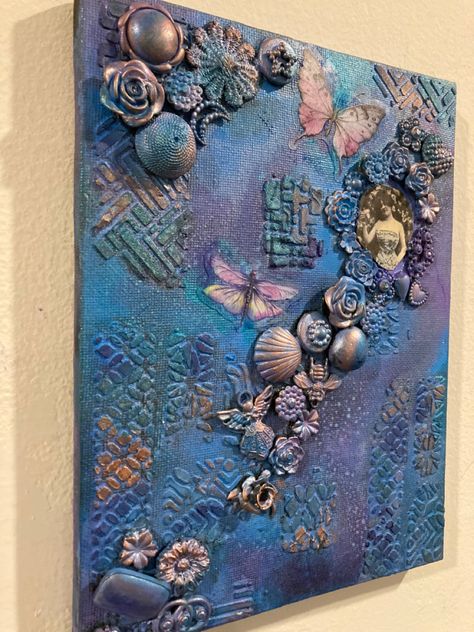 3d Canvas Art Diy Mixed Media, 3d Canvas Art, Vase Ideas, Mixed Media Diy, Balcony Bedroom, Student Choice, Mixed Media Art Canvas, Polymer Clay Jewelry Diy, Media Wall