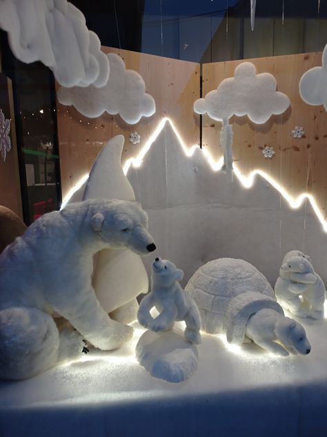 Polar Bear Winter Wonderland, Diy Polar Bear Decorations, Antarctica Party Theme, Cardboard Winter Wonderland, Christmas Cubicle Decorations Contest Winter Wonderland, Christmas Polar Bear Decorations, Winter Assembly Ideas, Diy Igloo Craft, Arctic Theme Party