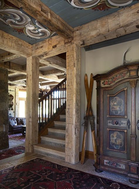 German Cabin Interior, Bavarian Home Decor, Old Norwegian House Interior, Bavarian House Interiors, Bavarian Interior Design, Old German Houses Interior, Norway Home Interior, Norwegian Home Interior, Norwegian Cabin Interior