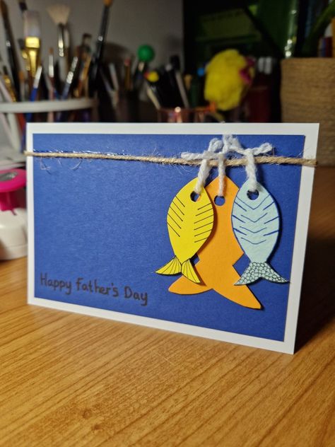 Handmade Father's Day card fishing theme. Fathers Day Fishing Pole Craft, Fishing Vest Card, Father’s Day Gifts Diy Fishing, Fathers Day Craft, Diy Father’s Day Card Golf, Father’s Day Fishing Card Ideas, Fishing Cards, Fishing Theme, Father's Day Card