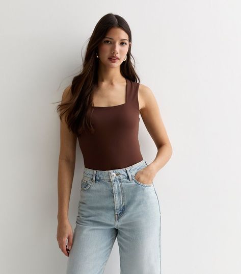 High Neck Bodysuit Outfit, High Neck Bodysuit, Body Suit Outfits, Basic Tops, Vest Top, Trouser Jeans, Square Neckline, Linen Shirt, Soft Material