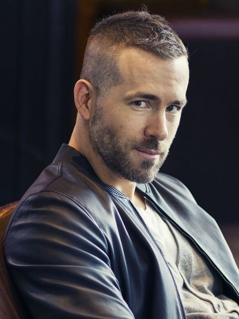 Ryan Reynolds Haircut, Slick Back Haircut, Trendy Mens Hairstyles, Classic Mens Hairstyles, Mens Hairstyles Fade, Mens Summer Hairstyles, Popular Mens Hairstyles, Men's Short Hair, Faded Hair