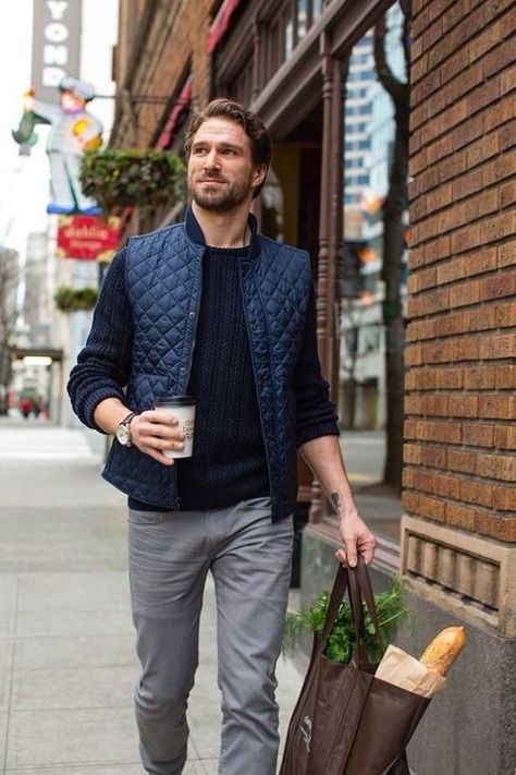 Office Old Money, Grey Jeans Outfit, Vest Outfits Men, Grey Jeans Men, Puffer Vest Outfit, Old Money Fashion, Money Fashion, Vest Outfit, Mens Fashion Jeans