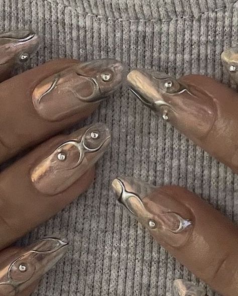 Builder Gel Nails Design, Metallic Nails Design, Chrome Nail Art, Chrome Nails Designs, Colorful Nail, Drip Nails, Edgy Nails, Lines On Nails, Her Nails