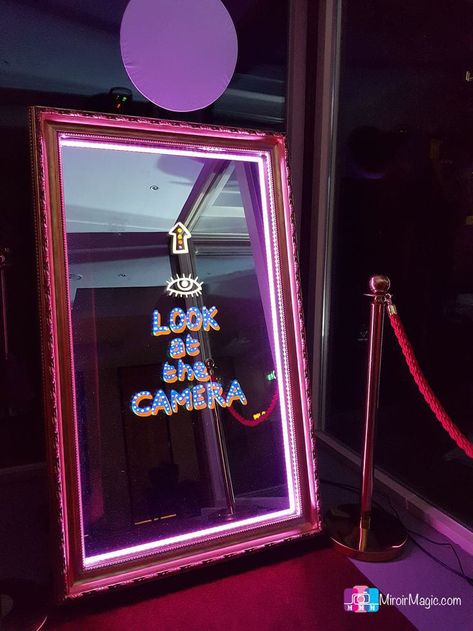 Euphoria Photobooth Ideas, Party Photobooth Aesthetic, Euphoria Photobooth, Disco Photobooth, 2023 To 2024, Tropical Disco, Birthday Photobooth, Party Photobooth, Mirror Photo Booth