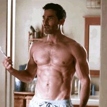 Tyler Hoechlin Shirtless, ديريك هيل, Superman Lois, Derek Hale, Scott Mccall, Tyler Hoechlin, Clark Kent, Lost Boys, Shirtless Men