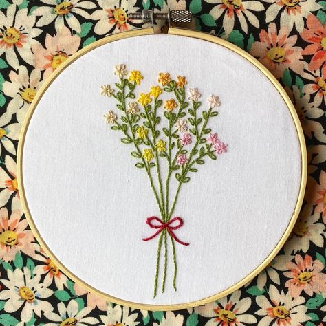 EmbroiderybyE on Instagram: “This was a really fun piece to create! A delicate little bouquet 🌱  This pattern will be on my Etsy shop soon!  #contemporaryembroidery…” Bouquet Of Flowers Embroidery, Embroidery Bouquet, Bouquet Embroidery, Flower Bouquet Embroidery, Embroidery Patterns Free Templates, Diy Hand Embroidery, Needlework Crafts, Contemporary Embroidery, Small Bouquet