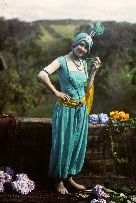 Gustave Gain: 23 Rare and Stunning Color Portraits of French Women from the 1920s 1920s Bohemian Fashion, Turkish Outfit, Cherbourg France, 1920s Bohemian, 1920s France, Dolores Costello, Norman Lindsay, Felix Vallotton, Antoine Bourdelle