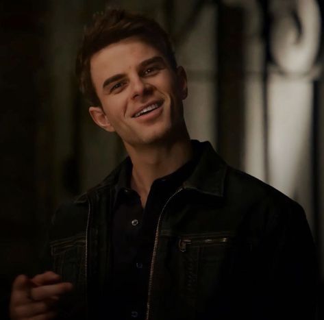 Kol The Originals, Paul Lahote, Freya Mikaelson, Kol Mikaelson, The Mikaelsons, Nathaniel Buzolic, Looking For Alaska, Vampire Diaries Wallpaper, Brave Girl