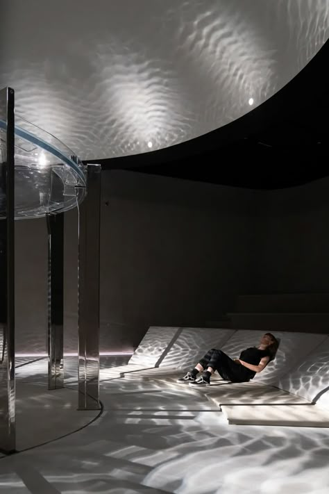 A Multisensory Experience: "The Centre" by Jason Bruges Studio | The Artling Museum Of The Future, Spa Therapy, Experience Center, The Metaverse, Water Fountains, Exhibition Design, Space Design, 인테리어 디자인, Light Art