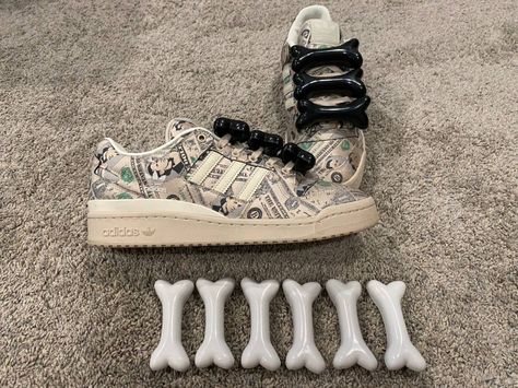 Adidas Adidas Jeremy Scott Money Bones size 11 | Grailed Jeremy Scott Adidas, Street Fashion Men Streetwear, Men Streetwear, Jeremy Scott, Men's Footwear, Grunge Photography, Mens Streetwear, Fashion Killa, Street Fashion