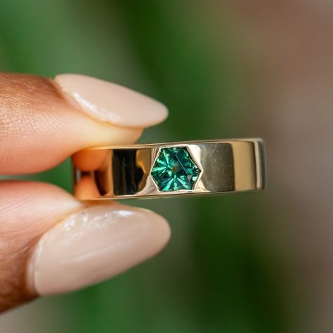 Did you know we also create custom bands? 🥳 We love this gorgeous green sapphire set in a wide recycled gold band. 💚✨ Contact us to get… | Instagram Teal Sapphire, Sapphire Rings, Green Sapphire, Recycled Gold, The Pacific Northwest, Gold Band, Pacific Northwest, Gold Bands, The Pacific