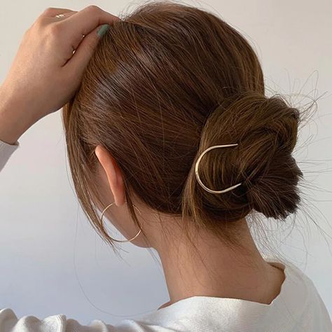 Smarter Shopping, Better Living! Aliexpress.com Brown Hair Bun, U Shaped Hair, Vacation Hairstyles, Bobby Pin Hairstyles, Teeth Jewelry, French Hair, Hair Bun, Fashion Hair Accessories, Wedding Watch