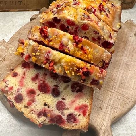 Make The Perfect Cranberry Orange Loaf | GB's Kitchen Cranberry Orange Loaf Bread, Cranberry Orange Loaf Cake, Cranberry Orange Loaf, Orange Cranberry Loaf, Cranberry Loaf, Cranberry Recipe, Orange Bread Recipe, Orange Loaf, Orange Bread