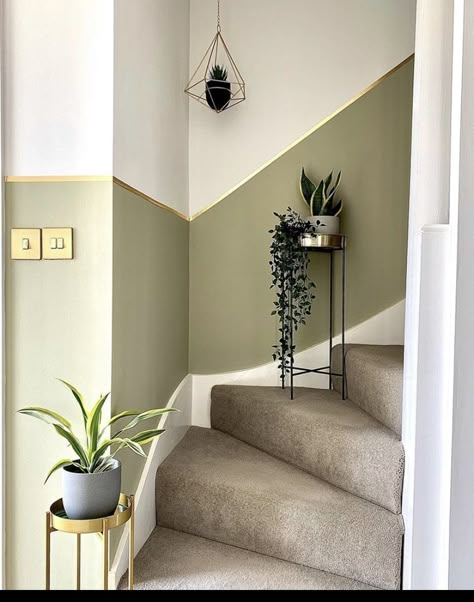 Paint For Stairway Walls, Hall Stairs And Landing Ideas Paint Colors, Hall Stairs And Landing, Green Hallway Paint, Hall Stairs And Landing Decor Paint Colors, Bedroom Hallway Ideas, Decorating Stairway Walls, Hallway Paint Colors, Living Room Ideas Bohemian