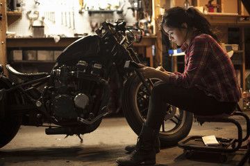 Mechanic Aesthetic, Female Mechanic, Mechanics Aesthetic, Crazy Pants, Woman Mechanic, Adventure Zone, Motorcycle Aesthetic, On Motorcycle, She Wolf