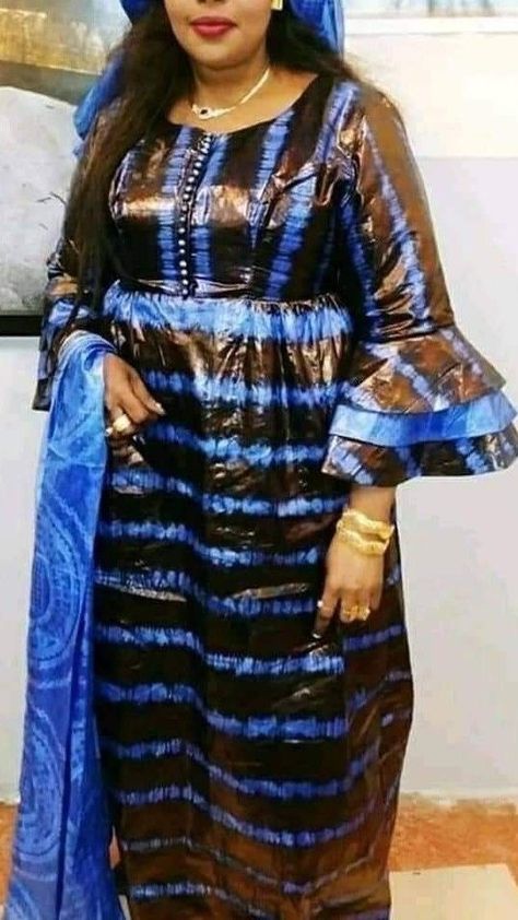 Dresses African Fashion, African Attire Dresses, Long African Dresses, Dresses African, African Dresses For Kids, African Fashion Designers, African Dresses Modern, African Maxi Dresses, African Lace Dresses