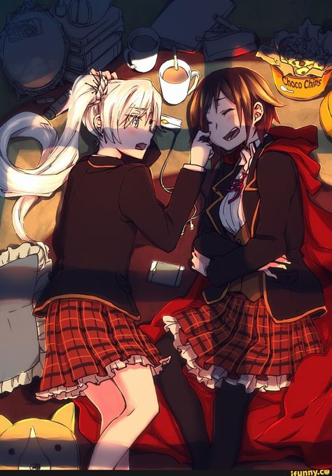 Found on iFunny Ruby Rose Rwby, Ice Kingdom, Rwby White Rose, Rwby Weiss, Yuri Comics, Rwby Ships, Rwby Comic, Team Rwby, Rwby Fanart