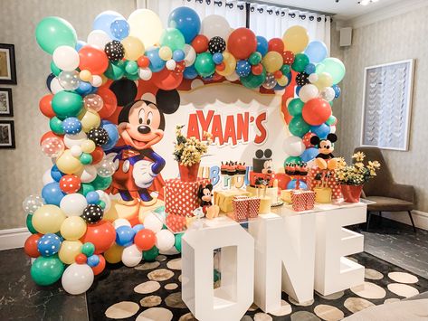 Clubhouse party decor, 1st birthday party ideas, Mickey Mouse decor, Disney themed decor, Clubhouse party Mickey Mouse Decor, 1st Birthday Party Ideas, Mickey Clubhouse, Mickey Mouse Decorations, Mickey Mouse Clubhouse Birthday, Club Decor, Mickey Mouse Party, Mickey Mouse Clubhouse, Themed Decor