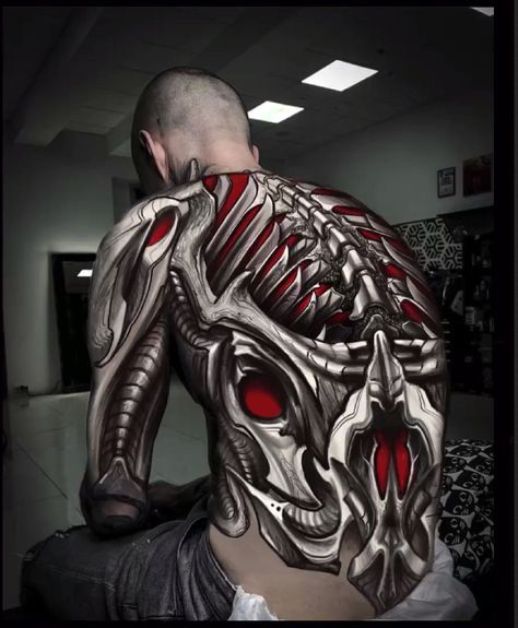 Biomech Tattoo, Biomechanical Tattoo Design, Tatoo 3d, Amazing 3d Tattoos, Optical Illusion Tattoo, Surreal Tattoo, Family Tattoo Designs, Biomechanical Tattoo, Back Tattoos For Guys