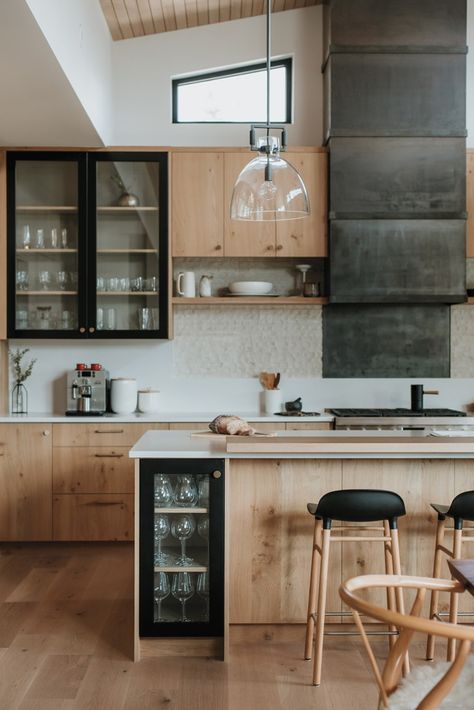 Trade Secrets: A Whistler Kitchen That’s Rustic Modern Meets Material Magic Modern Earthy Kitchen, Ski House Kitchen, Wine Recipes Drink, Earthy Kitchen, Limestone Countertops, City Sign, Ski House, Steel Detail, Cabin Kitchens