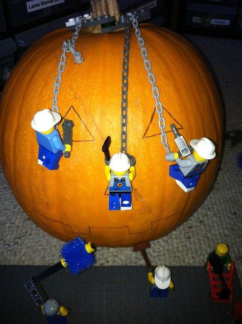 30+ Interesting Pumpkin Carving Ideas for Halloween - Gravetics Lego Pumpkin Carving, Lego Pumpkin, Halloween Lego, Awesome Pumpkin Carvings, Creative Pumpkin Decorating, Lego Halloween, Pumpkin Decorating Contest, Creative Pumpkin Carving, Amazing Pumpkin Carving