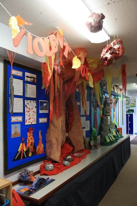 Year 3 volcanoes corridor 3D display. Volcano Display, Ks2 Display, Volcano Projects, Geography Classroom, Read 180, School Organisation, 3d Display, Thinking Maps, Class Displays