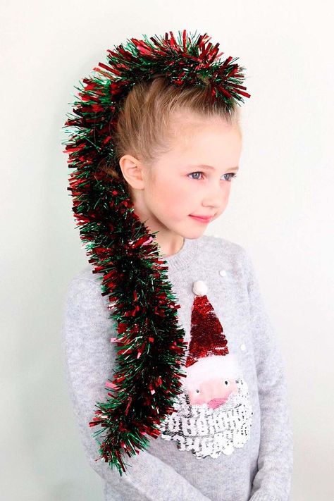 Crazy Christmas Hairstyles For Boys, Christmas Hair Tinsel, Tinsel Braids, Crazy Christmas Hairstyles, Christmas Hairstyles For Kids, Grinch Costume, Holiday Hairstyles Easy, Christmas Tree Hair, Holiday Party Hair