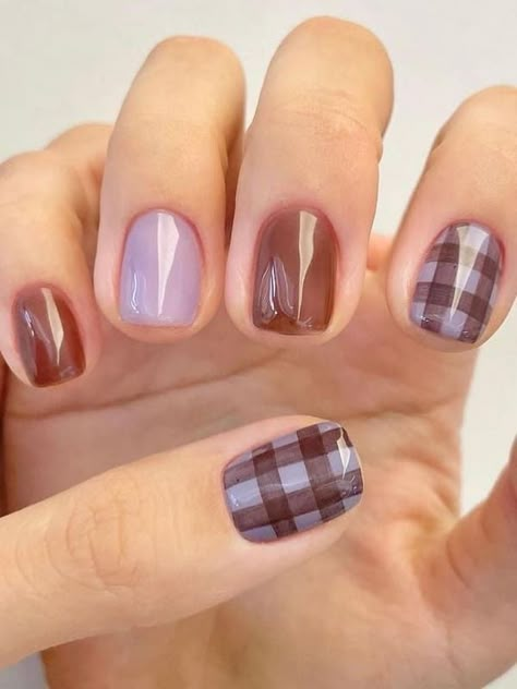 Kiss Nail Art, Simple Nails Gel, Plaid Nail Designs, Purple Ombre Nails, Nail Art Diy Easy, Teal Nails, Korean Nail Art, Kiss Nails, Cute Nails For Fall