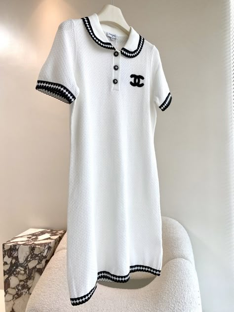 Chanel Dresses Aesthetic, Chanel Clothes Dress, Chanel Clothes Women, 90s Chanel Aesthetic, Chanel Dress Casual, Chanel Clothes, Shirts For Women Chanel, Chanel Outfit Aesthetic Korean, Channel Clothes