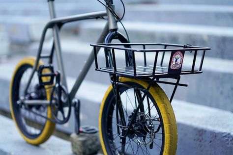 The CW&T Sleeper Bike, A Titanium Mini Velo With Personality - Gessato Electric Cafe Racer, Wood House Design, Metal Manufacturing, Bike With Basket, Mini Velo, Bike Touring, Pocket Bike, Folding Bicycle, Yellow Paint