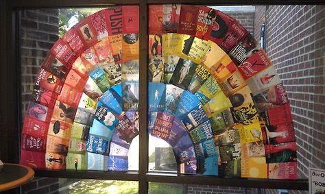 Rainbow book  covers. cool window display and great advertising for the books you want to promote! Pride Display, Library Window, School Library Bulletin Boards, Library Decorations, Classroom Designs, Reading Display, School Library Displays, Teen Library, Library Bulletin Board