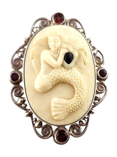 SAJEN Sterling Silver Mermaid And Multicolored gemstone Pin/Brooch-

This exquisitely crafted piece features a carved (42.64mm x 30.24mm) mermaid and is adorned with multicolored gemstones accents set in sterling silver.

Size: 2.2 in. x 1.7 in.

*Chain not included.

https://www.etsy.com/listing/1782996620/sajen-sterling-mermaid-and-multicolored

#Jewelry #Pin #Brooch #SterlingSilver Silver Mermaid, Pin Brooch, Vintage Brooches, Priority Mail, Brooch Pin, Sterling Silver Jewelry, Vintage Jewelry, Silver Jewelry, Mermaid