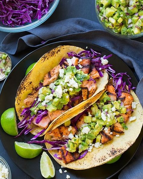 Leftover Salmon Recipes, Grilled Salmon Tacos, Tacos With Avocado, Summer Seafood Recipes, Leftover Salmon, Grilled Salmon Recipes, Salmon Tacos, Enjoy Your Meal, Avocado Salsa