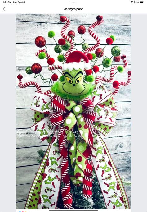 Diy Grinch Christmas Tree Topper, Diy Grinch Tree Topper, How To Make A Grinch Tree Topper, Grinch Tree Topper, Christmas Tree Grinch Topper, The Grinch Tree Topper, Grinch Decorations Diy, Grinch Theme Chritsmad Tree, Grinch Wreath