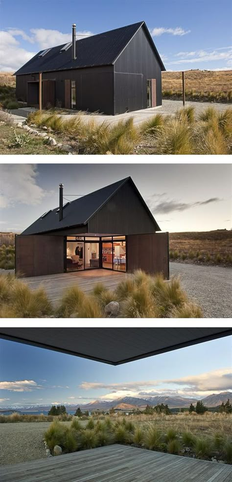 Black Houses, Ranch Homes, In The Middle Of Nowhere, Middle Of Nowhere, Shed Homes, Modern Barn, Residential Architecture, Barn House, Garden Room