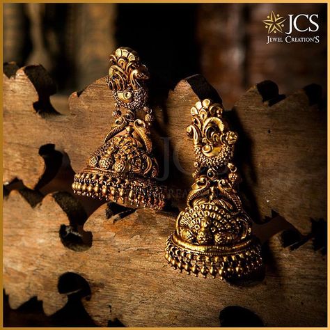 20 Grams Gold Jumkas, Big Earrings Gold, Temple Jewellery Earrings, Gold Jhumka, Jhumka Designs, Temple Jewelry Necklace, Gold Jhumka Earrings, Patterns Flowers, Indian Jewelry Earrings