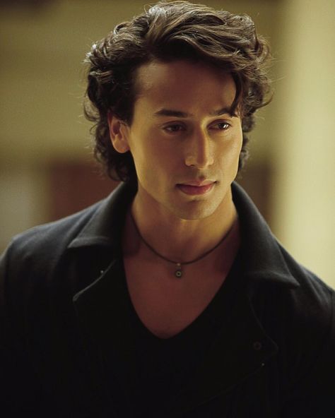 #focus #light #positivity #artoffighting #withoutfightingpeace Tiger Shroff Body, Best Movie Lines, Tiger Love, Tiger Shroff, Me And Bae, Actors Images, Photography Poses For Men, Bollywood Actors, Boy Hairstyles