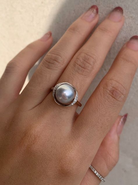 Silver Ring With Pearl, Silver Pearl Ring For Women, Pearl Ring Designs Silver, Ring Designs Silver, Pearl Ring Designs, Big Pearl Ring, Pearl Ring Design, Almirah Designs, Fine Pearl Jewelry