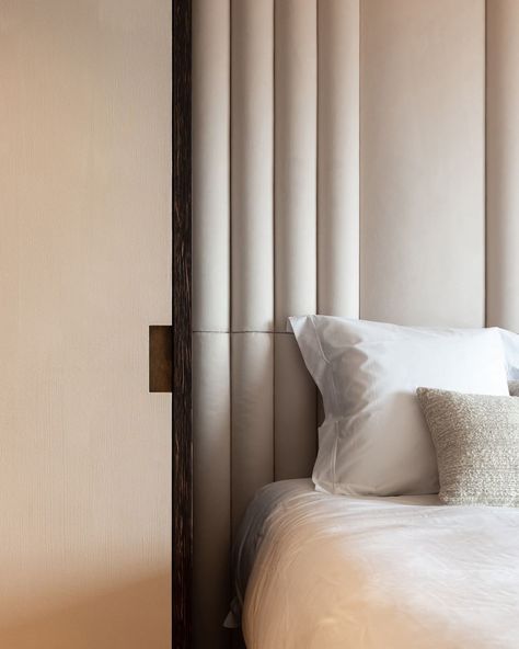 Dieter Vander Velpen on Instagram: “Master bedroom details at the 'FS Residence' in Knokke. Palm veneer and brass accents continue throughout the apartment, but are combined…” Frame Headboard, Tufted Headboard, Modern Hotel, Material Palette, Bed Base, Bedroom Headboard, Hotel Suites, Main Bedroom, Guest Suite