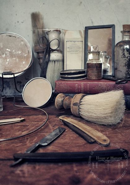 Barber Shop Pictures, Old Apothecary, Barber Shop Vintage, Shave Razor, Hair Salon Names, Barber Shop Interior, Barber Haircuts, Antique Farmhouse Decor, Forest Essentials