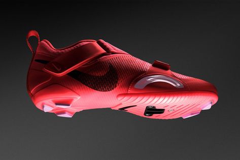 Nike SuperRep Cycle Indoor Cycling Shoe Release Info Nike Cycling, Cycling Shorts Outfit, Cycling Humor, Cycling Benefits, Indoor Cycling Shoes, Nike App, Cycling For Beginners, Indoor Workout, Cycling Photography