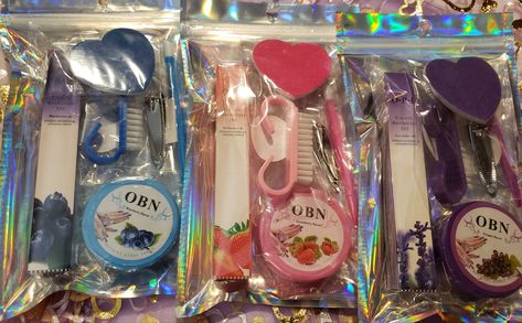 Heart Scents Nail Care Kit by JeaniRo on Etsy Nail Kit Gift, Nail Care Kit, Nail Polish Remover Pads, Diy Gifts To Sell, Nail Business, Kit Manicure, Lip Gloss Cosmetics, Packaging Ideas Business, Small Business Packaging Ideas