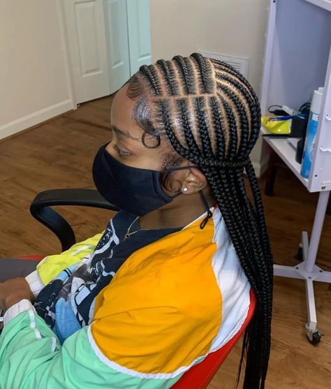 Canerow Styles, Medium Feed In Braids, 2 Layer Feed In Braids, Latest Hair Braids, Cornrow Styles, Cornrows Natural Hair, Cornrows Braids For Black Women, Lemonade Braids, Twisted Hair