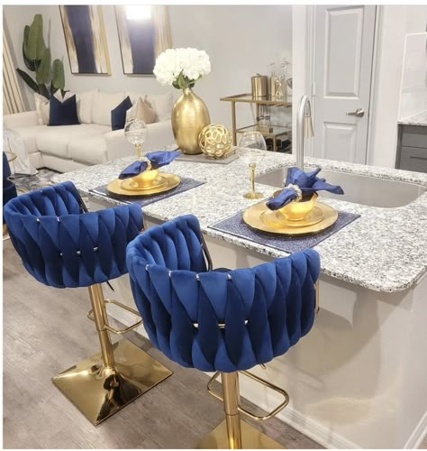 Royal Blue White And Gold Living Room, Royal Blue And Gold Dining Room, Royal Blue House Decor Ideas, Blue And Gold Dining Room Decor, Shein Living Room Decor, Blue And Gold Kitchen Decor, Navy Blue And Gold Living Room, Royal Blue And Gold Living Room, Blue Gold Living Room