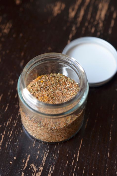 Bbq Chicken Seasoning, Goya Recipe, Chicken Seasoning Mix, Baked Fried Chicken, Recetas Puertorriqueñas, Adobo Recipe, Burger Seasoning, Boricua Recipes, Adobo Seasoning